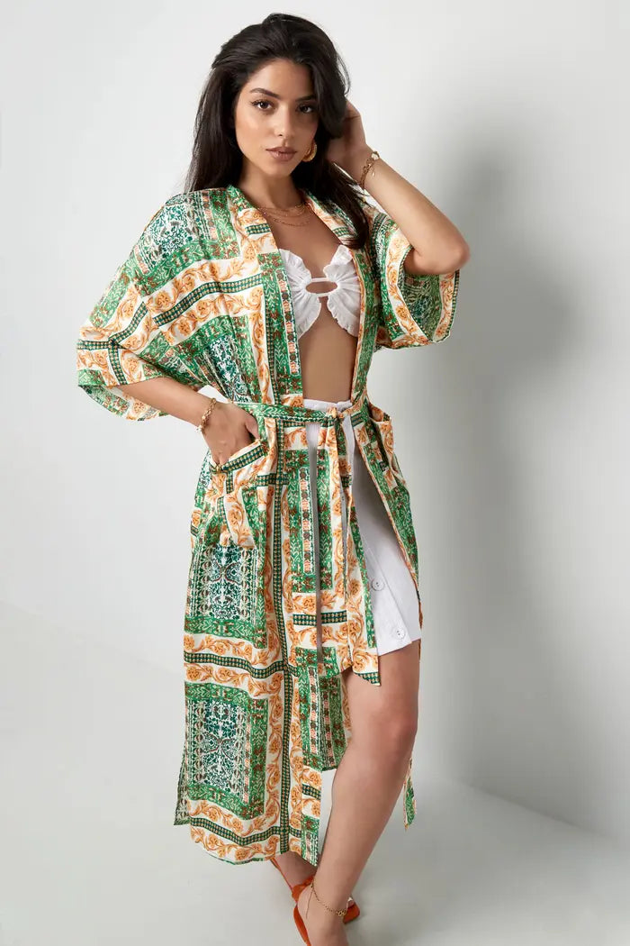 Elegance Kimono
